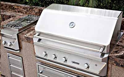 Outdoor Kitchens & Grills by Adirondack Hearth & Home